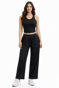 Set Yoga Bianco a 2 Pezzi: Top Corto con Spalline Incrociate e Pantaloni Larghi a Vita Alta, Traspirante in Spandex e Poliestere, Tinta Unita a Tutta Lunghezza - Product Image 2