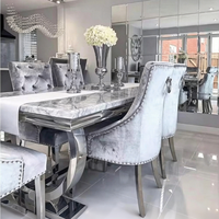 Ensemble de table à manger moderne et abordable de style nordique de la marque Runwood Factory, avec 4 chaises, table à manger en marbre, table à manger ronde