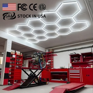 Plafonnier LED en aluminium 6500K 2,4x4,8m, forme nid d'abeille, haute luminosité, hexagonal, IP54, étanche, CRI80, 110-240V, éclairage de garage - Product Image 1