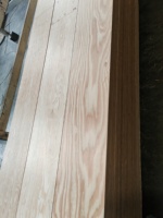 Madera LVL F17 para el mercado australiano, con pegamento fenólico A-Bond, vigas y montantes estructurales LVL para construcción de estructuras.