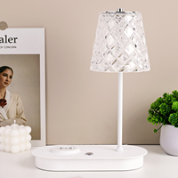 Lampe de bureau LED avec chargeur sans fil Moderne lumière chaude étape luminosité acrylique abat-jour transparent RVB couleur changement décor