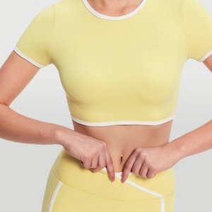 Ensemble de yoga sans couture jaune clair pour femmes, leggings taille haute en tissu ultra doux, tenue de sport 2 pièces, fabricant OEM - Product Image 5