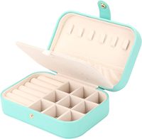 Petite Boîte à Bijoux de Voyage Portable en Cuir PU, Mini Organisateur de Rangement pour Boucles d'Oreilles Filles et Femmes, Étui de Voyage Pratique