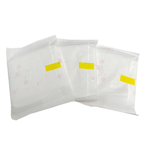 Serviettes hygiéniques jetables en coton biologique à ailettes, économiques, faible MOQ, personnalisables, certifiées CE, avec protection fonctionnelle - Product Image 2