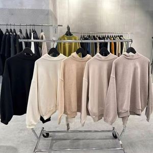 Sudadera con Capucha FO Couples Leisure Double Line 23 Cloud Series 100% Algodón Transpirable para Invierno con Letras ESS Gris Trigo - Product Image 6