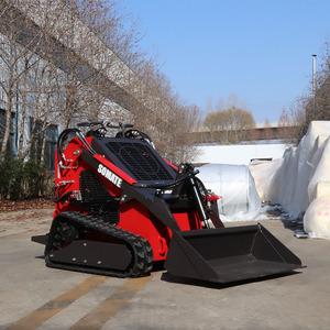 Mini-chargeuse sur chenilles Soamte, moteur diesel Kubota certifié EPA, 950 kg, garantie 2 ans, pompe hydraulique YUKEN, 0,03 m - Product Image 6
