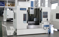 Vente d'usine VMC866 4 axes CNC Centre usinage précis pour métal automatique 4 axes fraiseuse verticale Fanuc contrôle BT40