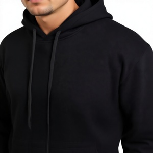 Sudadera con Capucha para Hombre Long Mission Industry, Estilo Casual Urbano, Negra, de Algodón, Corte Regular - Product Image 3