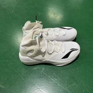 Zapatillas de baloncesto de segunda mano de marca original, venta al por mayor, Ukay, zapatillas deportivas mixtas usadas para hombre de marca de alta calidad, venta al por mayor, en venta al por mayor - Product Image 6