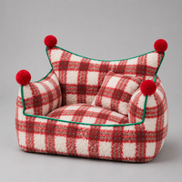 Canapé pour animaux de compagnie YAOYUE avec pompons, en laine d'agneau et polaire, lit pour chat et chien à dossier haut avec coussin, garniture verte non amovible, style Noël
