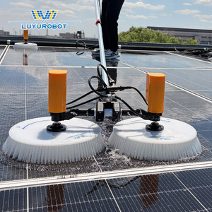 Outil de <span class=keywords><strong>nettoyage</strong></span> de panneaux solaires portatif industriel à double brosse pour panneaux solaires de toit et de ferme - Product Image 4