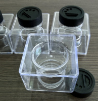 Vente en gros usine : Contenant empilable de 2 oz, pots à paillettes, pots à épices vides en plastique, flacon shaker carré transparent en PE