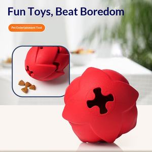 Jouet à mâcher en caoutchouc pour chien, design mignon et luxueux, écologique, en forme de fraise et de fruit du dragon, vente en gros - Product Image 3