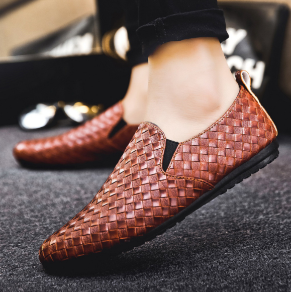 สีน้ำตาล