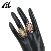 Bague en or 14 carats avec cœur de fleur de cerisier de la Vierge Marie - Bijoux en laiton chrétien à trois couleurs de la Vierge de Guadalupe