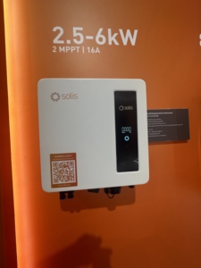 Inverter Solare Domestico Ouyad <span class=keywords><strong>HYG</strong></span> 500W 1000W 1200W 1500W 2000W MPPT, Tensione Massima DC 500 VDC, Onda Sinusoidale Pura Trifase Premium - Product Image 2