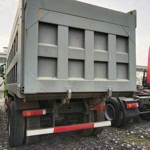 Camion Ribaltabile Sinotruk 4x2 Diesel, 6 Ruote, 10 Tonnellate, Piccolo Autocarro Ribaltabile - Product Image 3