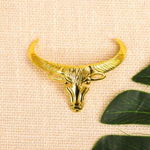 Özel <span class=keywords><strong>Metal</strong></span> baskılar şerit altın kaplama işareti <span class=keywords><strong>Metal</strong></span> plaka inek kafası hayvan adı plaka <span class=keywords><strong>Metal</strong></span> isim levhaları özelleştirilmiş - Product Image 3