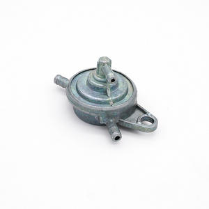 GY6 Plastic Self-Priming Oil Switch for Off-Road Vehicles Go-Karts ATVs <b>Motorcycles</b>-<b>Used</b> Condition - Product Image 4