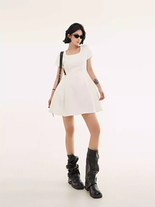 Abito a maniche corte, modellante in vita, per donna, nuovo stile coreano estivo, abito a trapezio snellente di alta gamma con temperamento - Product Image 3