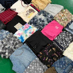 Abbigliamento Usato Misto Taglie e Stili Vari Pantaloncini all'Ingrosso Lotto Seconda Mano Pantaloncini Vintage di Moda - Product Image 1