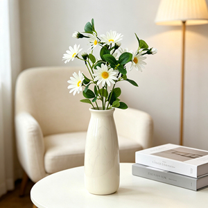 Vente en gros de petites tiges de marguerites artificielles multicolores en vrac pour la décoration saisonnière de mariages, de vases, de fermes, de cottages, de jardins et de maisons - Product Image 5