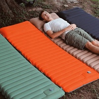 Matelas gonflable ultraléger imperméable à l'eau en nylon Tpu pour l'extérieur tapis de couchage pour le camping avec oreiller