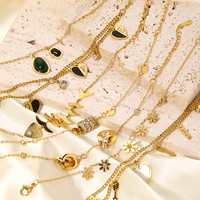 Bracelets Bohèmes Élégants en Acier Inoxydable Plaqué Or 18K avec Breloques Coquillage, Cœur, Fleur et Zircon Cubique pour Femme – Idéal Cadeau