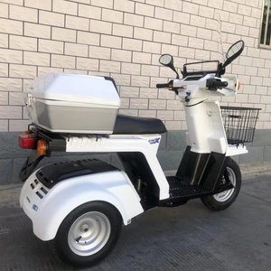 Second-hand Imported Honda1 Self-righting Three-wheel <strong>50cc</strong> Fuel-injected Scooter Retro Style for Men and Women <strong>Gas</strong>-powered Moped - Product Image 6
