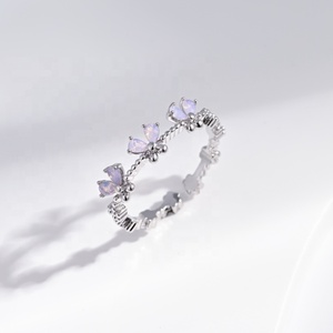 Anillo pequeño de plata de ley 925 con corte de pera, oro de 14k, diseño de mariposa con circonita marquise, anillos de verano económicos y bonitos para niñas. - Product Image 1