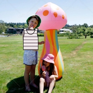 Aspersor Inflable de PVC con Forma de Hongo de 152 CM para Niños, Diversión al Aire Libre en Verano - Product Image 5