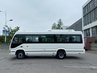 Vente Flash : Bus Foton Coaster Neuf, Autocars de Moyenne Portée, Vente Directe Usine, Bus à Moteur Diesel Cummins à Vendre