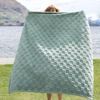 Nouvelle couverture en tricot à carreaux 100% polyester, épaisse et chaude, utilisable en toutes saisons, accessoire pour avion et maison