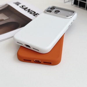 Coque de téléphone en silicone liquide magnétique tendance couleur unie S135 avec support d'objectif pour iPhone 18 17 Pro Max - Product Image 3
