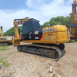 รถขุด CAT 320D2L ขนาด 20 ตัน พร้อมบุ้งกี๋ขุดขนาด 1 ลูกบาศก์เมตร รถขุดตีนตะขาบ cat320d2L มือสอง - Product Image 1