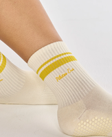 Chaussettes de Pilates personnalisées POPSOX avec broderie, logo sur mesure, antidérapantes, pour le yoga, fournisseur de marques avec faible MOQ, médias