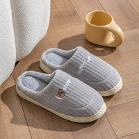 Prix d'usine en Chine avec une qualité supérieure pour des pantoufles personnalisées pour femme, pantoufles en fourrure, pantoufles imprimées
