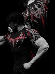 <span class=keywords><strong>เสื้อ</strong></span>ยืดแขนสั้นผู้ชายแบบสปอร์ต ยืดหยุ่นสูง สำหรับออกกำลังกาย วิ่ง เทรนนิ่ง ใส่ลำลอง ลายเรขาคณิต ผ้าเนื้อแน่น - Product Image 1