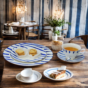 <span class=keywords><strong>Service</strong></span> de table en porcelaine bleue à rayures classiques, <span class=keywords><strong>vaisselle</strong></span> occidentale en céramique, cadeaux de mariage, fête à domicile, vente en gros, emballés dans des boîtes - Product Image 2