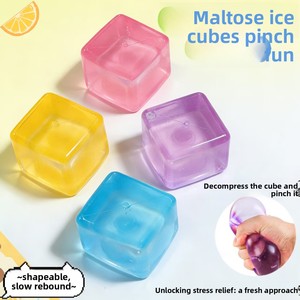 Mini cube de décompression à pétrir, simulation de glace, à rebond lent, en maltose, haute perméabilité, jouet souple - Product Image 2