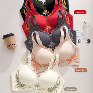 Op voorraad Groothandel Sexy Diep V-hals Jelly Niet-verwijderbare Pads Push-up Anti-doorzakken Draadloze Naadloze Plus Size BH - Product Image 5