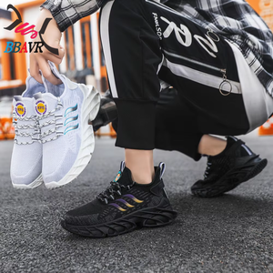 Chaussures de course décontractées légères pour hommes, respirantes, à semelle souple et antidérapante, pour usage quotidien, printemps-automne, en maille – Vente en gros - Product Image 6