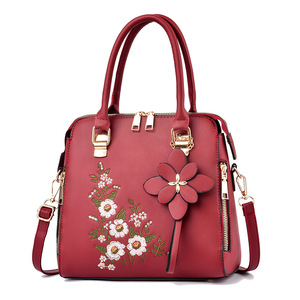 Offre Spéciale femmes sac nouveau fourre-tout brodé élégant mode cuir dames sacs à bandoulière - Product Image 6