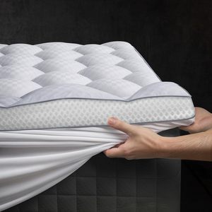 Surmatelas matelassé ultra-doux pour les maux <span class=keywords><strong>de</strong></span> dos, surmatelas confortable et moelleux avec côtés en maille respirante - Product Image 1