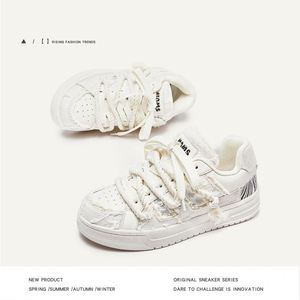 Chaussures de marche décontractées en denim légères et antidérapantes pour hommes, à semelle épaisse et lacets, avec semelle extérieure en caoutchouc, toutes saisons - Product Image 3