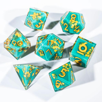 Donjons actifs Dragons RPG Set Liquid Core Jeu de table Résine polyédrique Longan Dés carrés Plastique Métal Acrylique Conseil de pierres précieuses