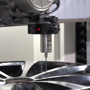 Máquina automática de corte de diamante, máquina de reparación de ruedas cnc - Product Image 4