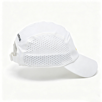 Gorra Deportiva Unisex Ligera de 6 Paneles con Malla y Ventilación Cortada con Láser de Secado Rápido