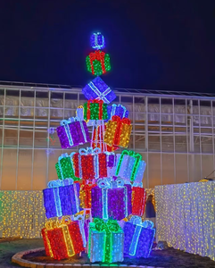 Vente en gros de boîtes-cadeaux LED avec motif d'arbre de Noël, éclairage de décoration de festival en plein air, exportateur de Chine - Product Image 1