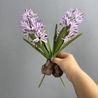 Jacinthe artificielle en plastique pour la décoration intérieure, plantes artificielles, ornement de jardin et de bureau, fleurs artificielles en pot, fleurs artificielles transfrontalières